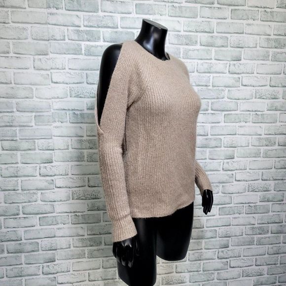 Neiman Marcus Womens S Beige Cashmere Cold Shoulder Ribbed Knit Sweater - Picture 3 of 8